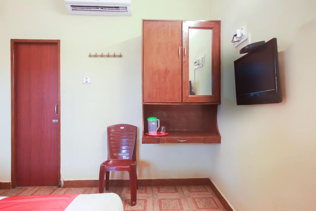 Oyo 23098 Ushama Heritage Guest House Pondicherry Esterno foto