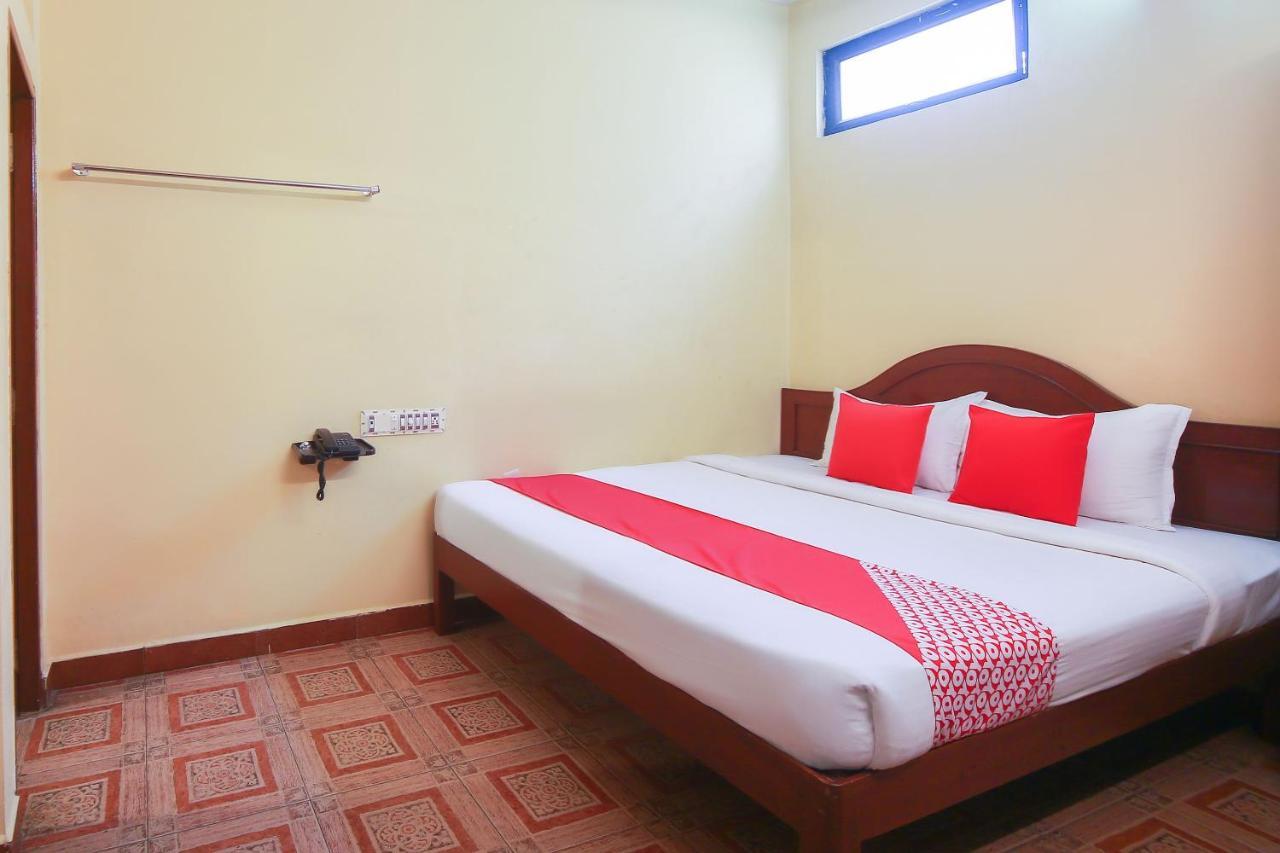 Oyo 23098 Ushama Heritage Guest House Pondicherry Esterno foto