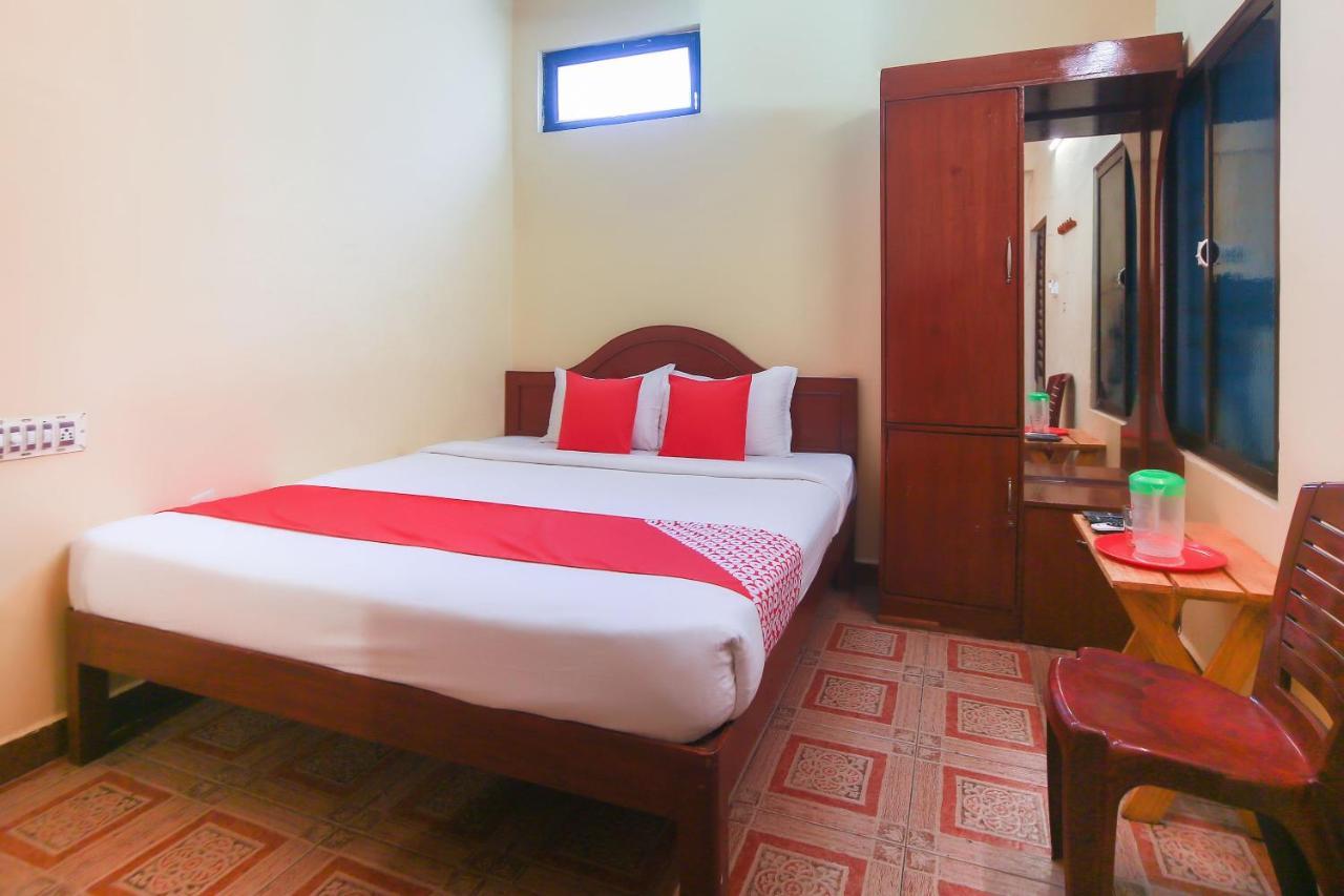 Oyo 23098 Ushama Heritage Guest House Pondicherry Esterno foto