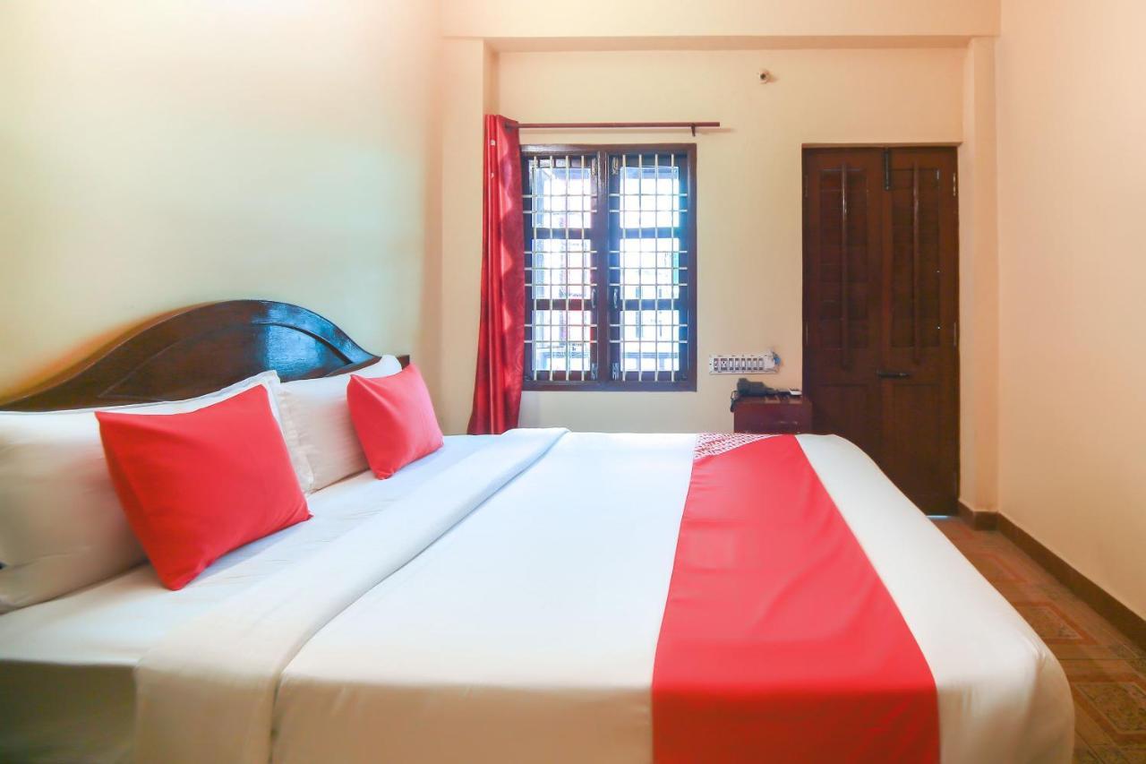 Oyo 23098 Ushama Heritage Guest House Pondicherry Esterno foto