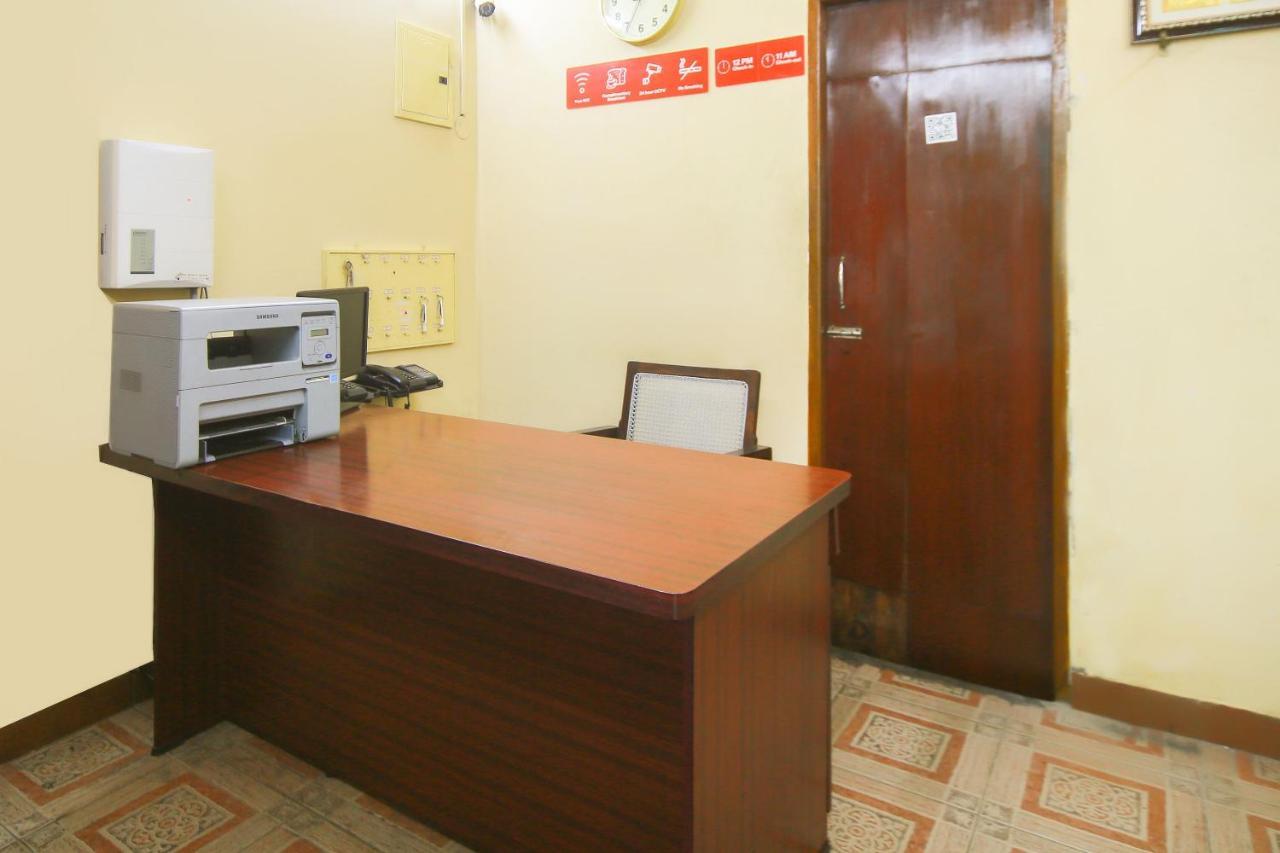 Oyo 23098 Ushama Heritage Guest House Pondicherry Esterno foto